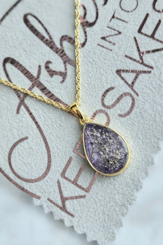 Gold Teardrop Pendant